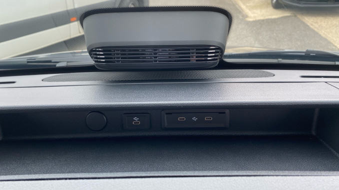 Mercedes-Benz Sprinter 315Cdi L2 Diesel Rwd 3.5t H2 Pro Van - Image 31